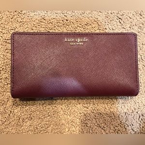 Kate Spade Large Slim Bifold Wallet - Cherrywood - New